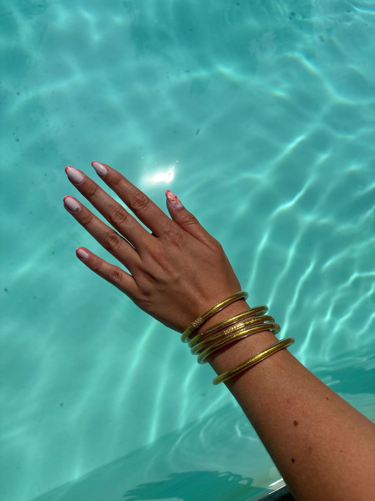 Bracelet jonc Apolline pailleté doré