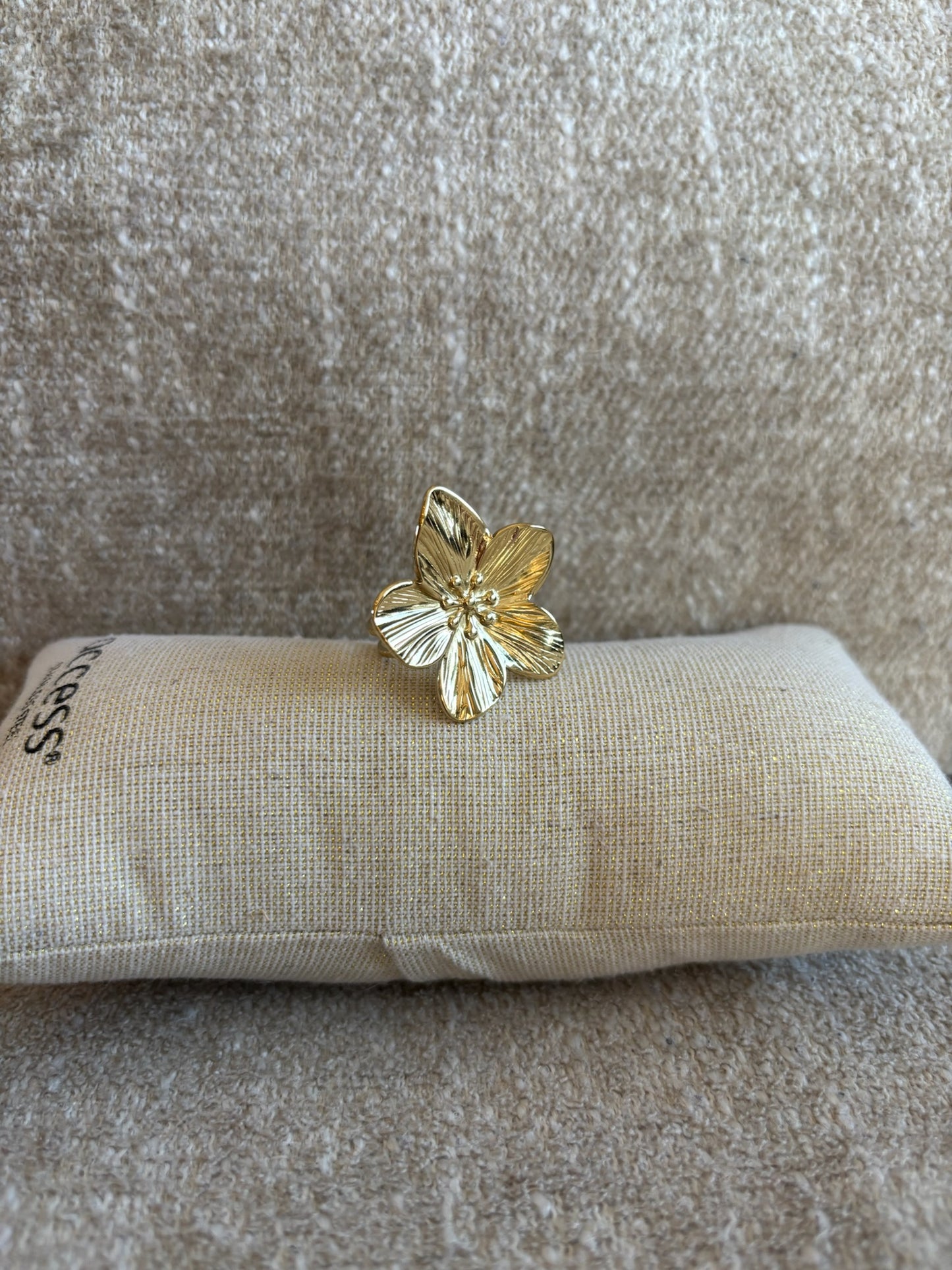 Bague Mona en acier inoxydable dorée