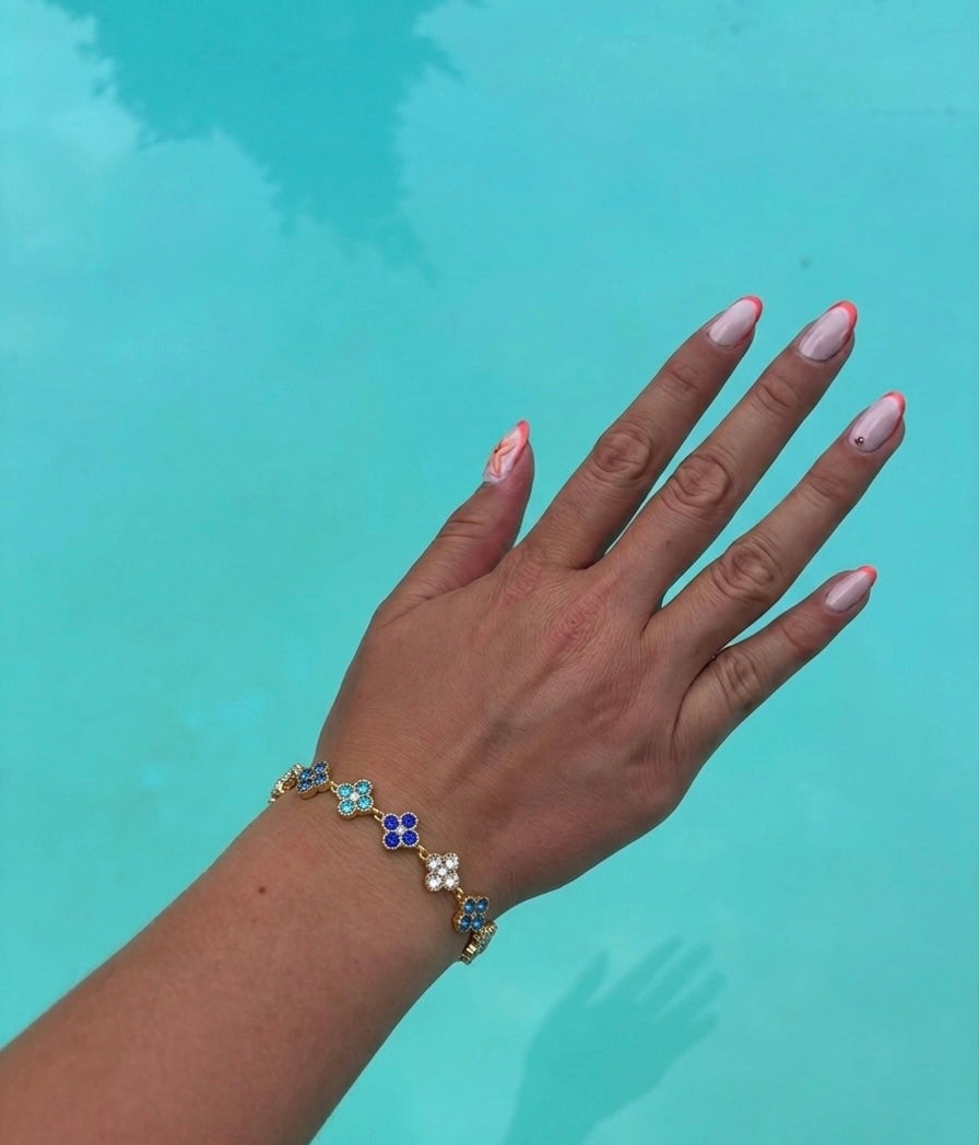 Bracelet Nina bleu clair en acier inoxydable