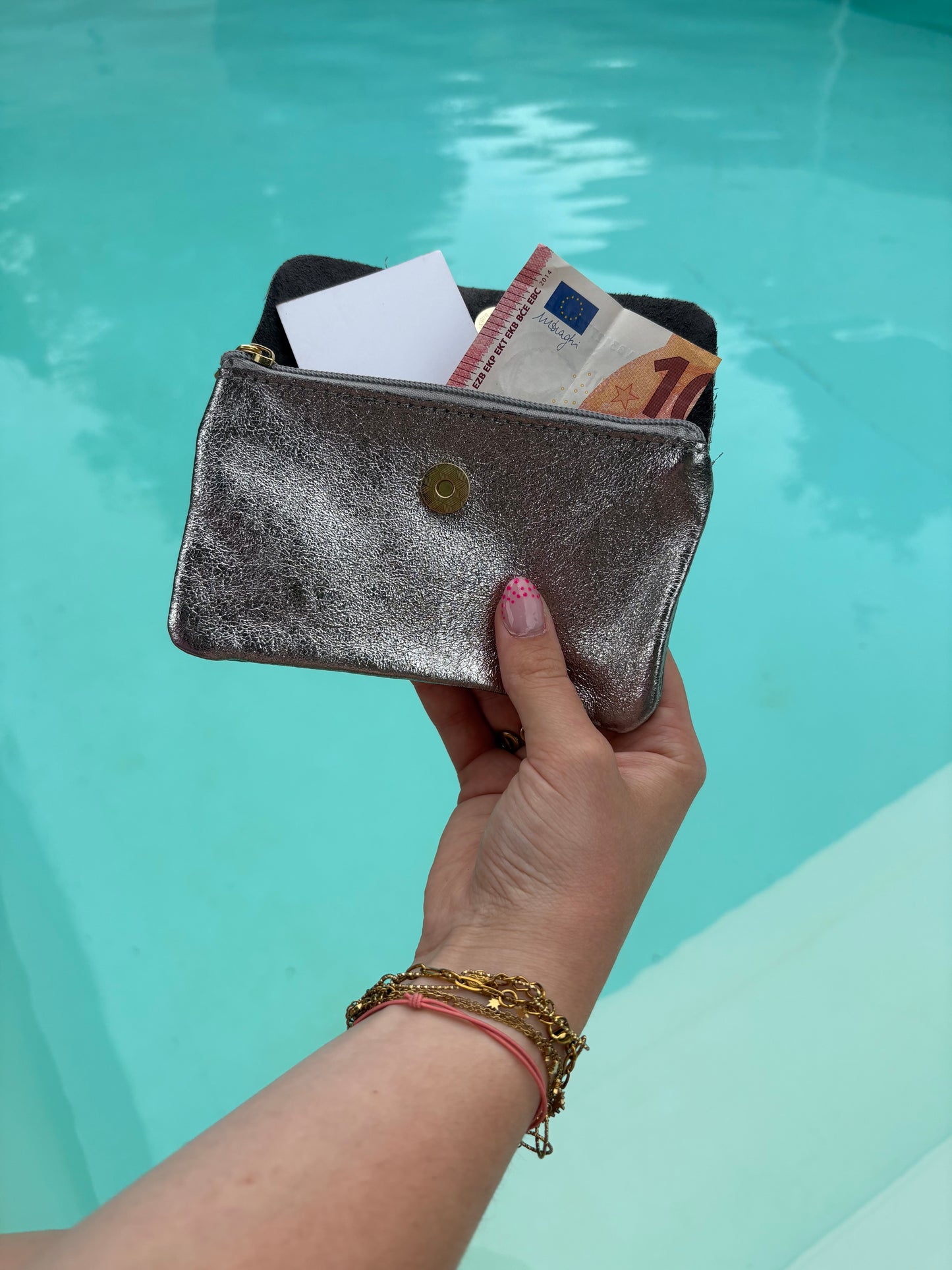 Porte-feuille argenté pailleté