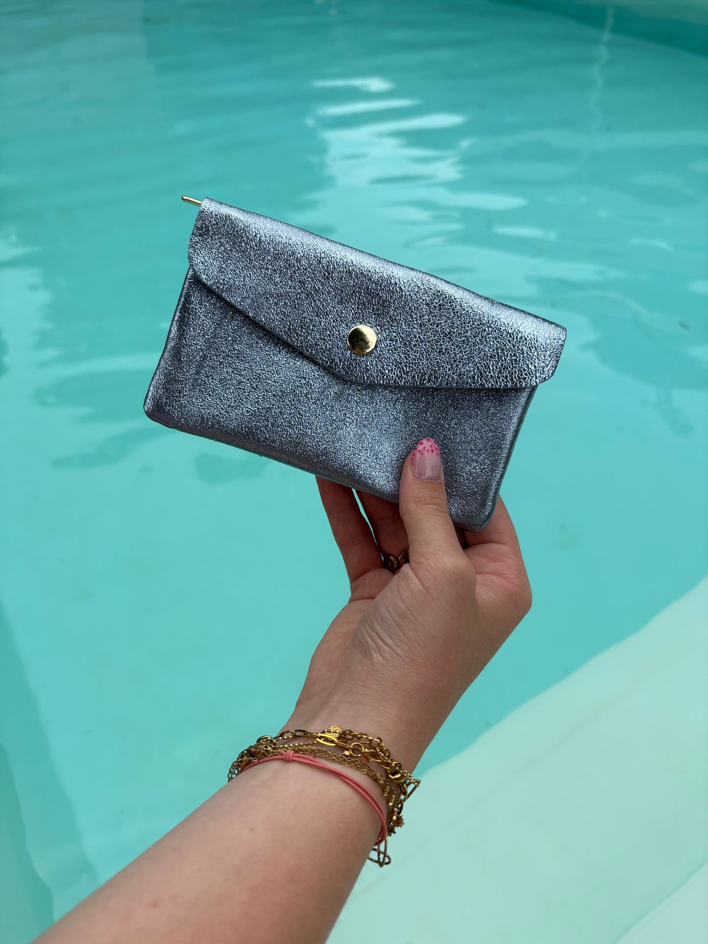 Porte-feuille bleu clair pailleté