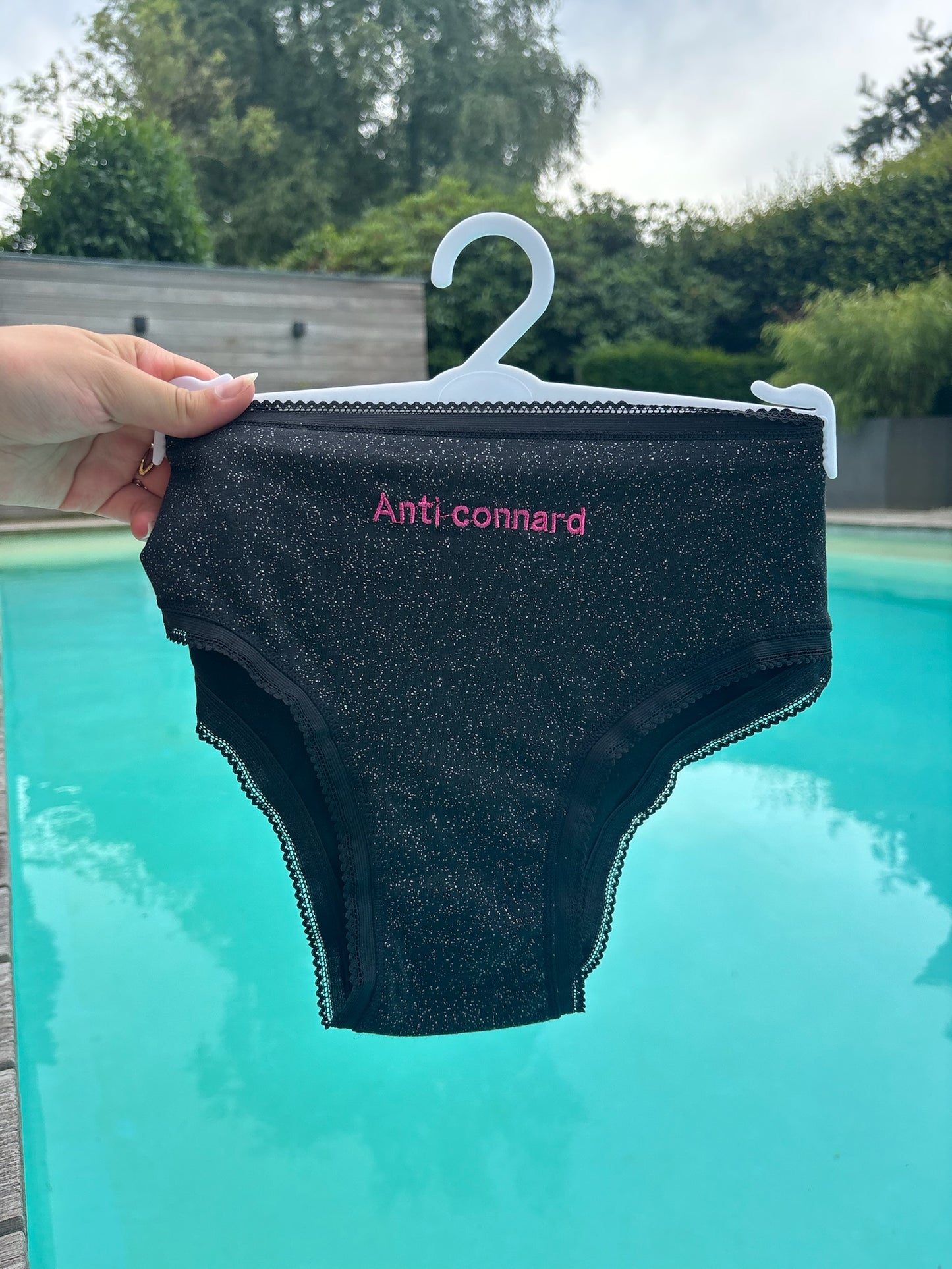 Culottes pailletés “anti connard”