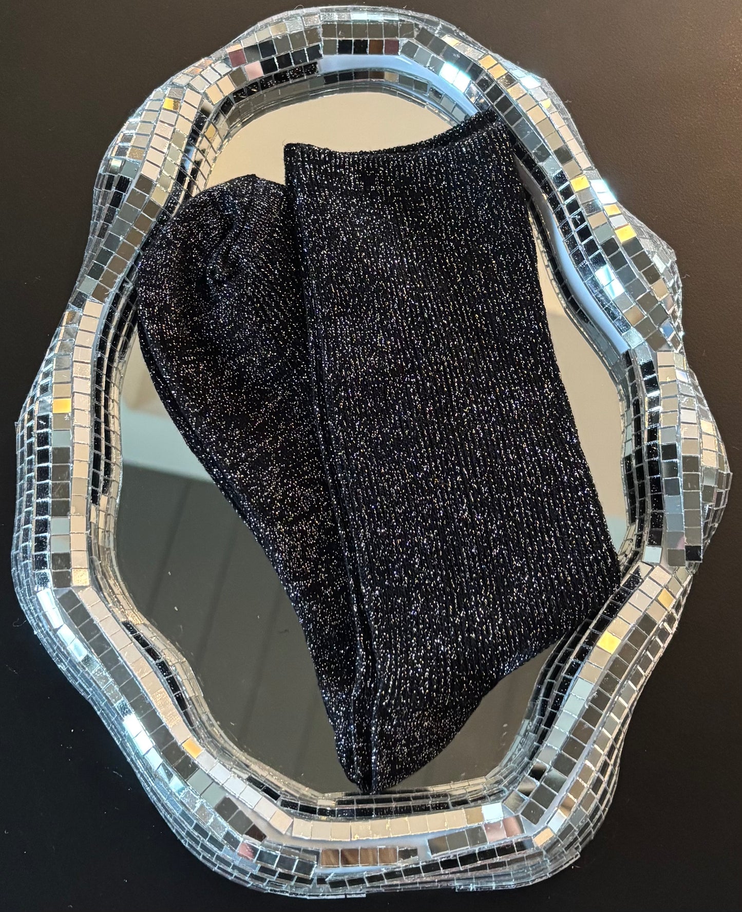 Chaussettes pailletées Héra hautes noires argentées