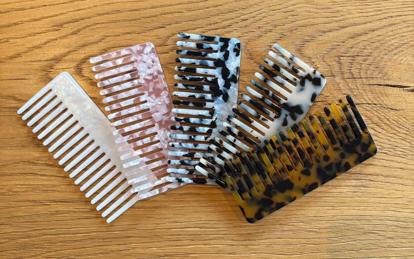 Peigne Opale brun tacheté