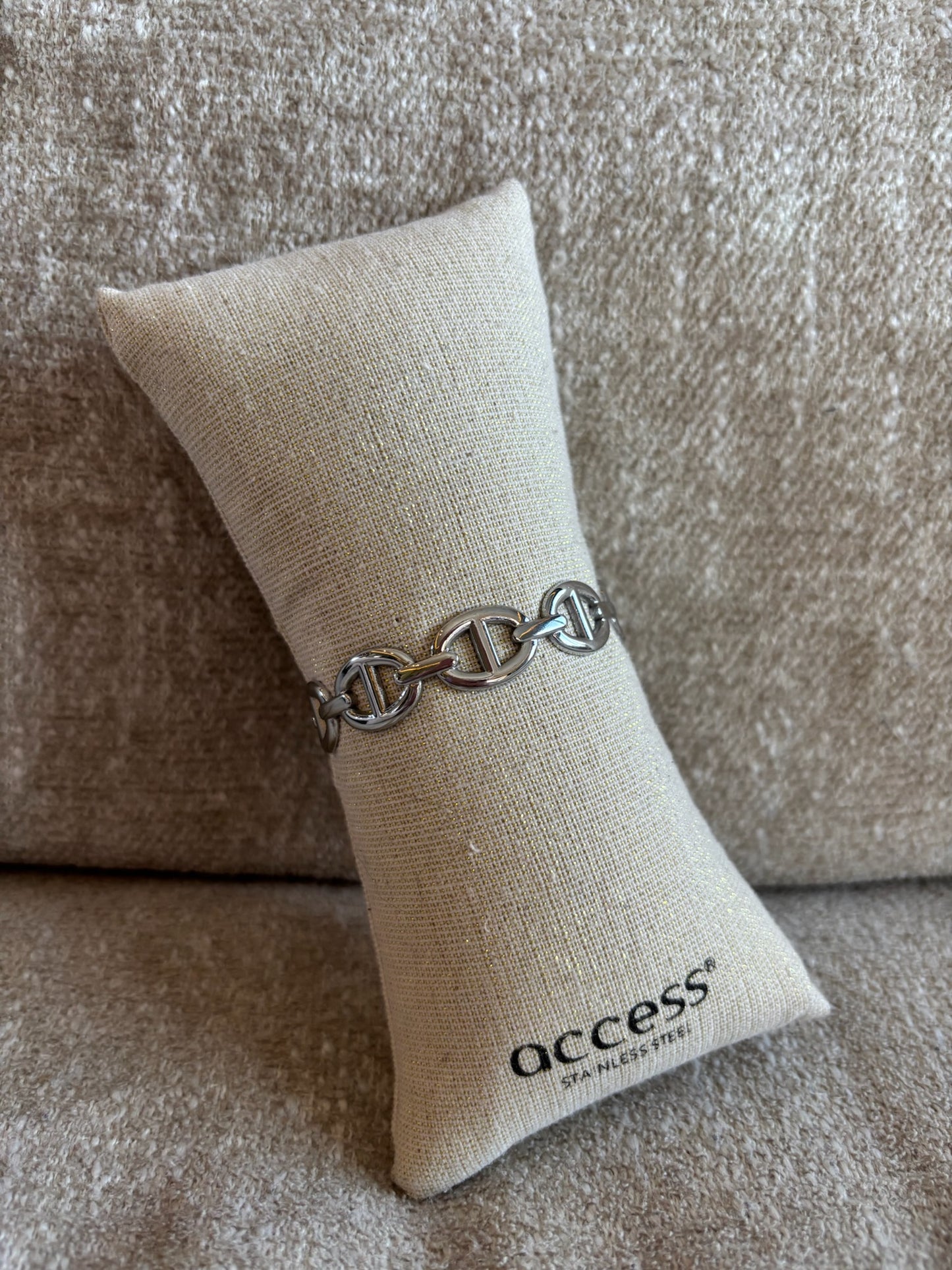 Bracelet jonc Claire en acier inoxydable argenté