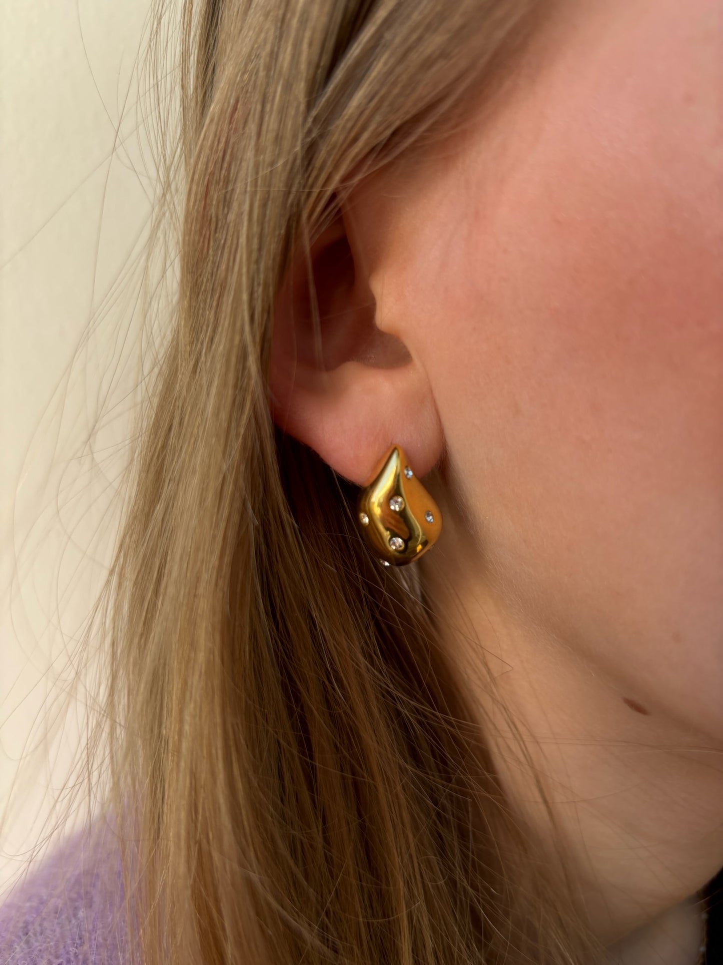 Boucles d'oreilles Inès en acier inoxydable dorées
