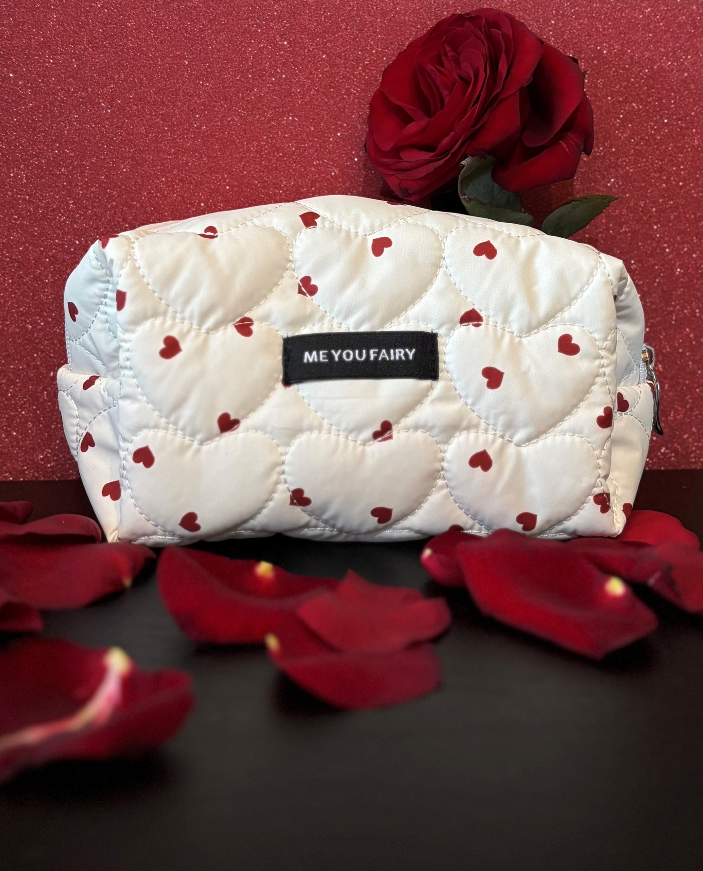 Trousse Paris coeurs blanc/rouge